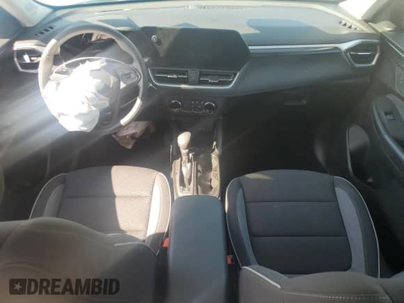 2026 Chevrolet TrailBlazer LS с VIN KL79MMSL9TB008288, выставлен на аукционе Copart как лот 70771345 с пробегом 3 442 миль миль и Списание • Salvage title. История ставок и продаж доступна на DreamBid. Изображение 8.