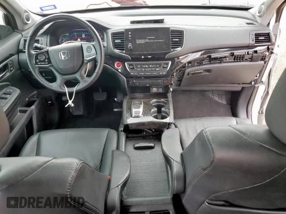 2022 Honda Pilot Touring 7-Passenger with VIN 5FNYF5H67NB013506, listed as a Copart auction lot 58718565 with 47,072 mi miles and Salvage title. Bid and sale history available at DreamBid. Image 8.