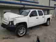 2007 Chevrolet Silverado 1500 LS с VIN 2GCEK13CX71539610, выставлен на аукционе Copart как лот 72782084 с пробегом 213 968 миль миль и Списание • Salvage title. История ставок и продаж доступна на DreamBid. Изображение 1.