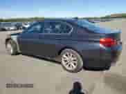 2016 BMW 5 Series 528i xDrive с VIN WBA5A7C55GG149652, выставлен на аукционе Copart как лот 81872675 с пробегом 121 231 миль миль и Списание • Salvage title. История ставок и продаж доступна на DreamBid. Изображение 2.
