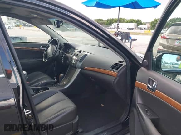 2009 Hyundai Sonata Limited с VIN 5NPEU46F99H509341, выставлен на аукционе IAAI как лот 43016705 с пробегом 214 676 миль миль и . История ставок и продаж доступна на DreamBid. Изображение 5.