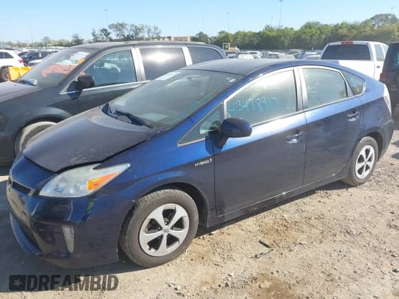 2015 Toyota Prius Two z VIN JTDKN3DU6F1992270, wystawiony jako IAAI lot #43478917 z przebiegiem 303 194 mil mil oraz . Historia ofert i sprzedaży dostępna na DreamBid. Obrazek 21.