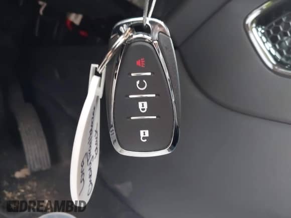 2025 Chevrolet TrailBlazer LT with VIN KL79MPSL0SB095627, listed as a IAAI auction lot 42183606 with 2,380 mi miles and . Bid and sale history available at DreamBid. Image 11.