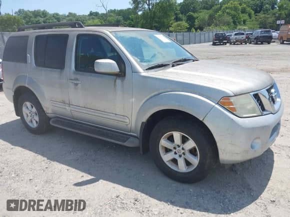 2011 Nissan Pathfinder LE с VIN 5N1AR1NB4BC622561, выставлен на аукционе IAAI как лот 42799312 с пробегом 193 404 миль миль и . История ставок и продаж доступна на DreamBid. Изображение 1.