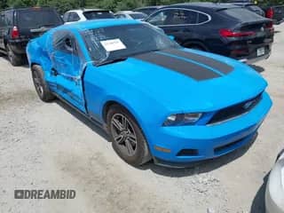 2012 Ford Mustang Premium with VIN 1ZVBP8AM2C5210933, listed as a IAAI auction lot 42748765 with 91,359 mi miles and . Bid and sale history available at DreamBid. Image 1.