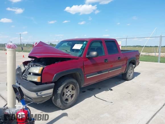 2005 Chevrolet Silverado 1500 Z71 с VIN 2GCEK13T551143145, выставлен на аукционе IAAI как лот 42257668 с пробегом 181 147 миль миль и . История ставок и продаж доступна на DreamBid. Изображение 2.