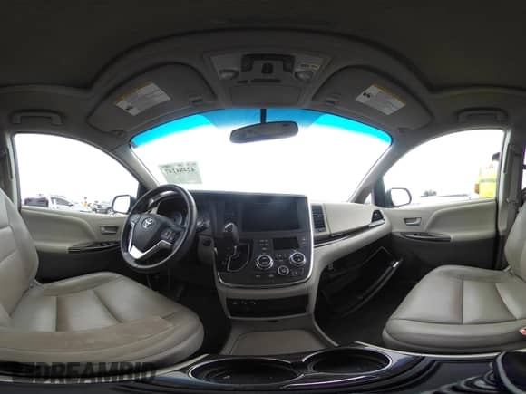 2016 Toyota Sienna XLE with VIN 5TDYK3DC0GS697504, listed as a IAAI auction lot 42484247 with 22,169 mi miles and . Bid and sale history available at DreamBid. Image 18.