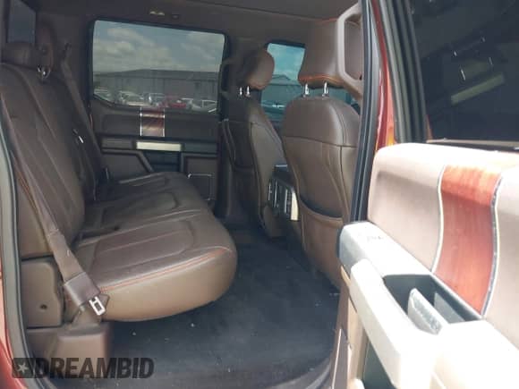 2015 Ford F-150 XLT z VIN 1FTEW1EF5FFC11272, wystawiony jako IAAI lot #42299443 z przebiegiem Nie podano mil oraz . Historia ofert i sprzedaży dostępna na DreamBid. Obrazek 8.