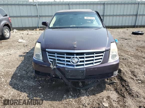 2008 Cadillac DTS Professional Limousine с VIN 1GEEK90Y38U600033, выставлен на аукционе Copart как лот 59612975 с пробегом 197 346 миль миль и Списание • Salvage title. История ставок и продаж доступна на DreamBid. Изображение 5.