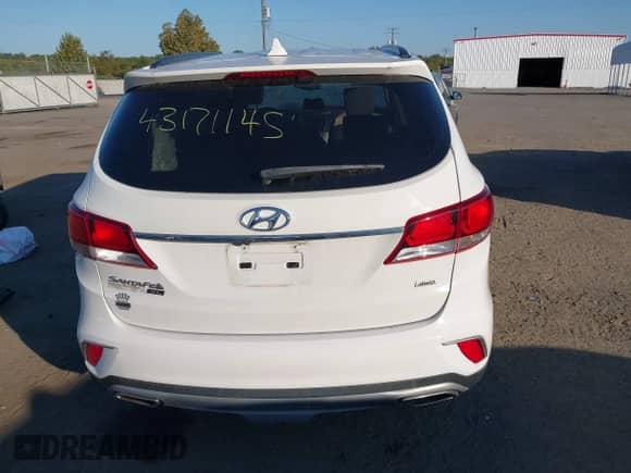 2019 Hyundai Santa Fe SE с VIN KM8SMDHF2KU301809, выставлен на аукционе IAAI как лот 43171145 с пробегом 83 266 миль миль и . История ставок и продаж доступна на DreamBid. Изображение 17.