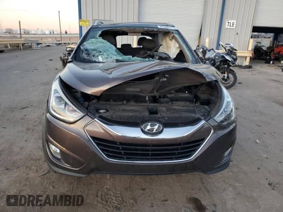 2014 Hyundai Tucson Walking Dead Edition z VIN KM8JUCAG3EU865305, wystawiony jako Copart lot #87889115 z przebiegiem 65 382 mil mil oraz Szkoda całkowita • Salvage title. Historia ofert i sprzedaży dostępna na DreamBid. Obrazek 5.
