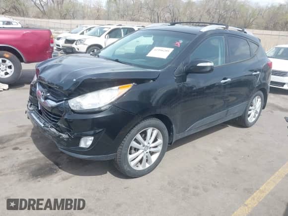 2013 Hyundai Tucson GLS с VIN KM8JUCAC7DU608465, выставлен на аукционе IAAI как лот 41990289 с пробегом 85 358 миль миль и . История ставок и продаж доступна на DreamBid. Изображение 2.