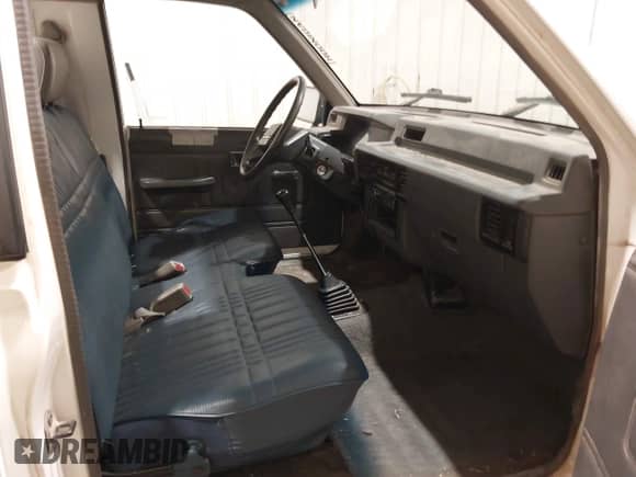 1992 Dodge RAM with VIN JB7FL24W7NP011183, listed as a IAAI auction lot 41586341 with 166,501 mi miles and . Bid and sale history available at DreamBid. Image 5.