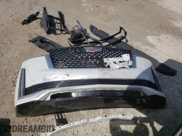 2021 Cadillac Escalade Premium Luxury z VIN 1GYS3CKL8MR222418, wystawiony jako Copart lot #62094525 z przebiegiem 72 570 mil mil oraz Nie do naprawy • Non repairable. Historia ofert i sprzedaży dostępna na DreamBid. Obrazek 13.