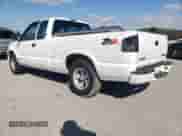 1998 Chevrolet S-10 LS с VIN 1GCCS1949W8243447, выставлен на аукционе Copart как лот 85758525 с пробегом 204 872 миль миль и Чистый • Clean title. История ставок и продаж доступна на DreamBid. Изображение 2.