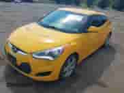 2014 Hyundai Veloster с VIN KMHTC6AD5EU207956, выставлен на аукционе IAAI как лот 42653281 с пробегом 121 867 миль миль и . История ставок и продаж доступна на DreamBid. Изображение 18.