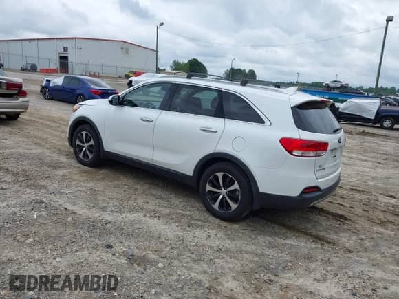 2016 Kia Sorento EX with VIN 5XYPH4A59GG100062, listed as a IAAI auction lot 42973658 with 148,765 mi miles and . Bid and sale history available at DreamBid. Image 3.