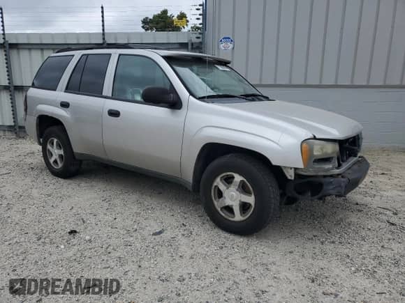 2006 Chevrolet TrailBlazer LT с VIN 1GNDT13S762114416, выставлен на аукционе Copart как лот 71563795 с пробегом 162 925 миль миль и Списание • Salvage title. История ставок и продаж доступна на DreamBid. Изображение 4.