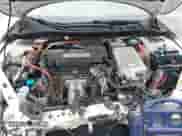 2015 Honda Accord Touring z VIN 1HGCR6F71FA012494, wystawiony jako IAAI lot #42512438 z przebiegiem 96 698 mil mil oraz . Historia ofert i sprzedaży dostępna na DreamBid. Obrazek 10.