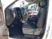2018 Chevrolet Silverado 1500 Work Truck z VIN 1GCNCNEH7JZ186934, wystawiony jako IAAI lot #42337492 z przebiegiem 86 090 mil mil oraz . Historia ofert i sprzedaży dostępna na DreamBid. Obrazek 8.