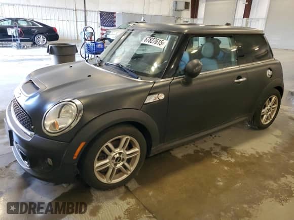 2012 MINI Hardtop S with VIN WMWSV3C51CTY16623, listed as a Copart auction lot 67827615 with 83,852 mi miles and Salvage title. Bid and sale history available at DreamBid. Image 1.