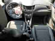 2021 Chevrolet Trax LT z VIN KL7CJPSB2MB338024, wystawiony jako Copart lot #67958875 z przebiegiem 60 156 mil mil oraz Nie do naprawy • Non repairable. Historia ofert i sprzedaży dostępna na DreamBid. Obrazek 8.