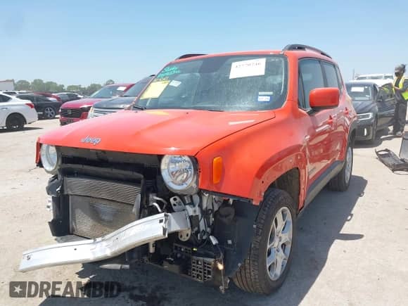 2018 Jeep Renegade Latitude with VIN ZACCJBBB3JPG86356, listed as a IAAI auction lot 42770746 with 41,571 mi miles and . Bid and sale history available at DreamBid. Image 2.