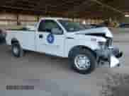 2014 Ford F-150 XL z VIN 1FTMF1CM4EKE10171, wystawiony jako Copart lot #60711965 z przebiegiem Nie podano mil oraz Szkoda całkowita • Salvage title. Historia ofert i sprzedaży dostępna na DreamBid. Obrazek 4.