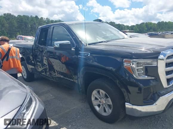 2019 GMC Sierra 1500 SLE with VIN 1GTR8BED7KZ171835, listed as a IAAI auction lot 42509433 with 48,084 mi miles and . Bid and sale history available at DreamBid. Image 13.