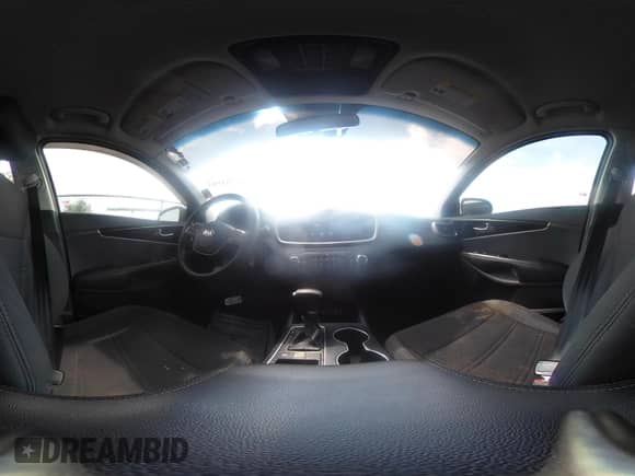 2019 Kia Sorento LX with VIN 5XYPG4A35KG437466, listed as a IAAI auction lot 42753953 with 58,904 mi miles and . Bid and sale history available at DreamBid. Image 18.