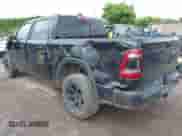 2022 Ram 1500 Rebel z VIN 1C6SRFLT2NN398031, wystawiony jako IAAI lot #42576867 z przebiegiem 36 344 mil mil oraz . Historia ofert i sprzedaży dostępna na DreamBid. Obrazek 3.