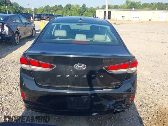 2018 Hyundai Sonata Limited with VIN 5NPE34AF9JH603251, listed as a IAAI auction lot 42664019 with 41,548 mi miles and . Bid and sale history available at DreamBid. Image 16.