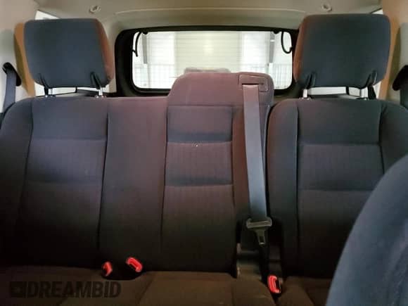 2010 Ford Explorer XLT с VIN 1FMEU7DE6AUA83335, выставлен на аукционе Copart как лот 67461965 с пробегом 104 184 миль миль и Списание • Salvage title. История ставок и продаж доступна на DreamBid. Изображение 10.