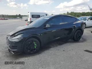 2022 Tesla Model Y Long Range с VIN 7SAYGDEE8NA006695, выставлен на аукционе Copart как лот 80118265 с пробегом 41 561 миль миль и Списание • Salvage title. История ставок и продаж доступна на DreamBid. Изображение 1.