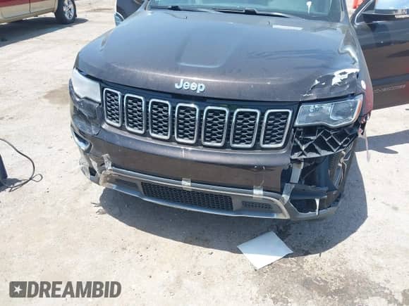 2017 Jeep Grand Cherokee Limited with VIN 1C4RJEBG5HC685599, listed as a IAAI auction lot 42505435 with 269,496 mi miles and . Bid and sale history available at DreamBid. Image 6.