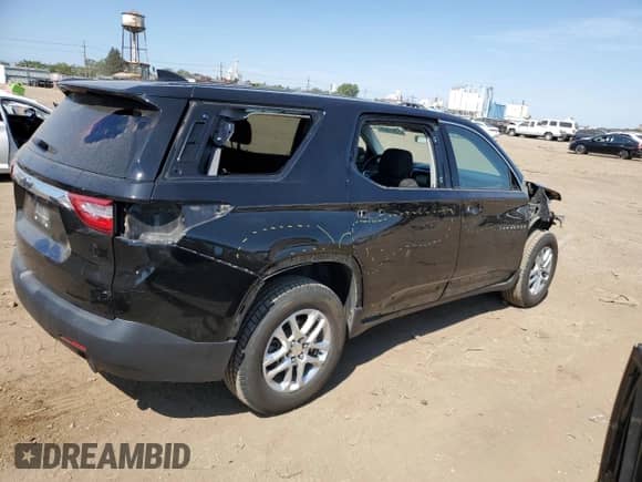 2019 Chevrolet Traverse LS z VIN 1GNEVFKW9KJ104521, wystawiony jako Copart lot #71977575 z przebiegiem 101 932 mil mil oraz Szkoda całkowita • Salvage title. Historia ofert i sprzedaży dostępna na DreamBid. Obrazek 3.