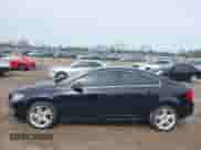 2015 Volvo S60 T5 Premier с VIN YV1612TK7F1357446, выставлен на аукционе IAAI как лот 41867566 с пробегом 90 023 миль миль и . История ставок и продаж доступна на DreamBid. Изображение 14.