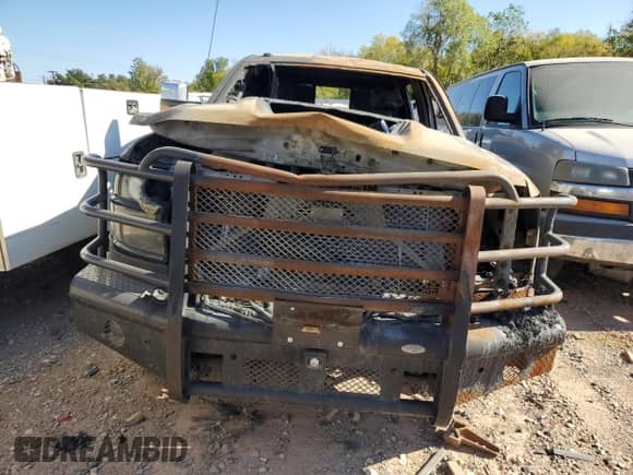 2019 Chevrolet Silverado 3500HD LTZ с VIN 1GC4KXEY6KF189594, выставлен на аукционе Copart как лот 62936734 с пробегом Не указан миль и Списание • Salvage title. История ставок и продаж доступна на DreamBid. Изображение 5.