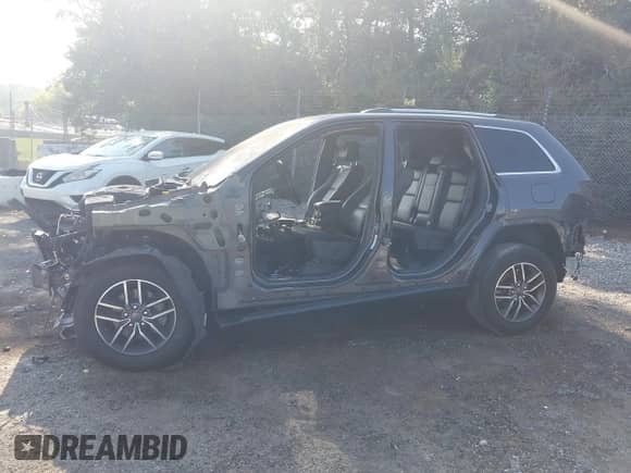 2019 Jeep Grand Cherokee Limited X with VIN 1C4RJFBG9KC760446, listed as a IAAI auction lot 40206069 with Not provided miles and . Bid and sale history available at DreamBid. Image 14.