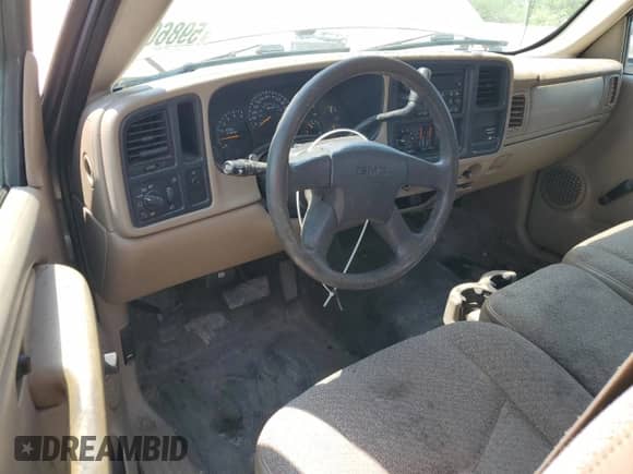 2004 GMC Sierra 1500 Work Truck with VIN 1GTEC14XX4Z350344, listed as a Copart auction lot 59860845 with 238,809 mi miles and Salvage title. Bid and sale history available at DreamBid. Image 8.