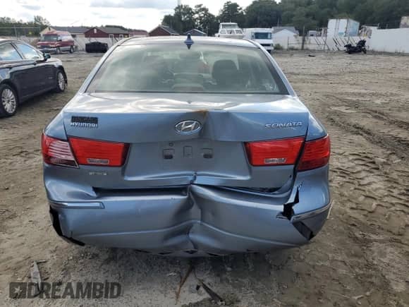 2010 Hyundai Sonata SE PZEV z VIN 5NPEU4AC6AH611407, wystawiony jako Copart lot #84250175 z przebiegiem 260 204 mil mil oraz Szkoda całkowita • Salvage title. Historia ofert i sprzedaży dostępna na DreamBid. Obrazek 6.