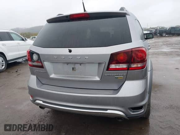 2018 Dodge Journey Crossroad with VIN 3C4PDCGG3JT378888, listed as a IAAI auction lot 43391363 with 213,891 mi miles and . Bid and sale history available at DreamBid. Image 16.