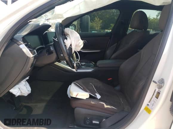 2019 BMW 3 Series 330i with VIN 3MW5R1J5XK8A04283, listed as a Copart auction lot 81074815 with 68,855 mi miles and Non repairable. Bid and sale history available at DreamBid. Image 7.