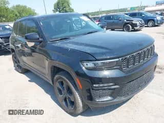 2024 Jeep Grand Cherokee Limited z VIN 1C4RJHBG5RC696850, wystawiony jako IAAI lot #42875080 z przebiegiem 13 487 mil mil oraz . Historia ofert i sprzedaży dostępna na DreamBid. Obrazek 1.