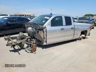 2015 Chevrolet Silverado 1500 LS z VIN 1GCRCPEHXFZ225424, wystawiony jako Copart lot #71997435 z przebiegiem Nie podano mil oraz Szkoda całkowita • Salvage title. Historia ofert i sprzedaży dostępna na DreamBid. Obrazek 1.