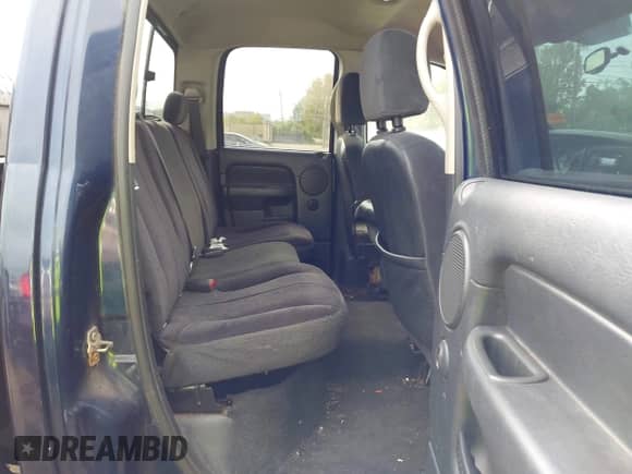 2004 Dodge 2500 SLT with VIN 1D7KU28D64J265379, listed as a IAAI auction lot 43445031 with 240,118 mi miles and . Bid and sale history available at DreamBid. Image 8.