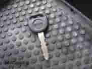 2006 GMC Sierra 1500 SLE1 z VIN 2GTEK13T061180637, wystawiony jako IAAI lot #41720550 z przebiegiem 187 025 mil mil oraz . Historia ofert i sprzedaży dostępna na DreamBid. Obrazek 11.