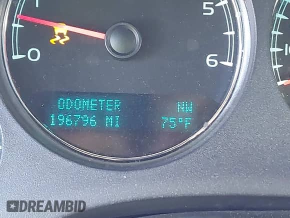 2014 Chevrolet Tahoe LS with VIN 1GNSCAE06ER144631, listed as a IAAI auction lot 42872921 with 196,796 mi miles and . Bid and sale history available at DreamBid. Image 16.