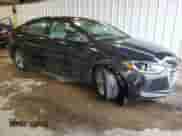 2017 Hyundai Elantra SE with VIN 5NPD84LF8HH017581, listed as a Copart auction lot 86431405 with 106,381 mi miles and Salvage title. Bid and sale history available at DreamBid. Image 4.