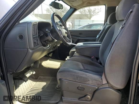 2006 GMC Sierra 1500 SLE1 with VIN 1GTEC19Z66Z111354, listed as a Copart auction lot 47946405 with 108,734 mi miles and Clean title. Bid and sale history available at DreamBid. Image 7.